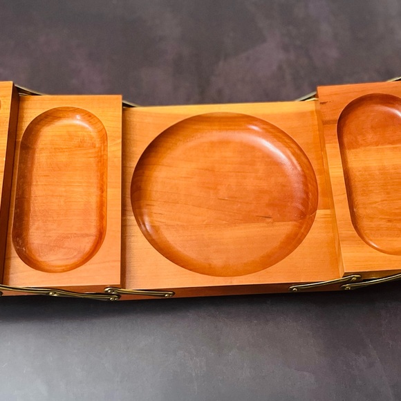 Vintage Karoff 50s Wood Mid Century Modern 3-Tier
Expandable Buffet Serving Tray - Picture 1 of 3